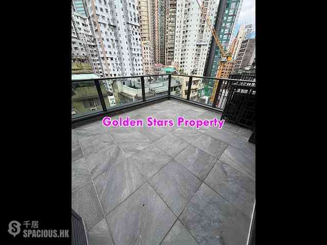 Sai Ying Pun - The Queens 11