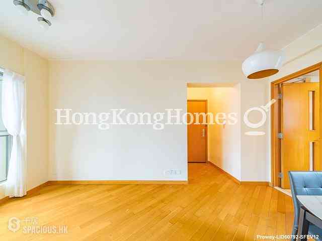 Wan Chai - The Zenith 05