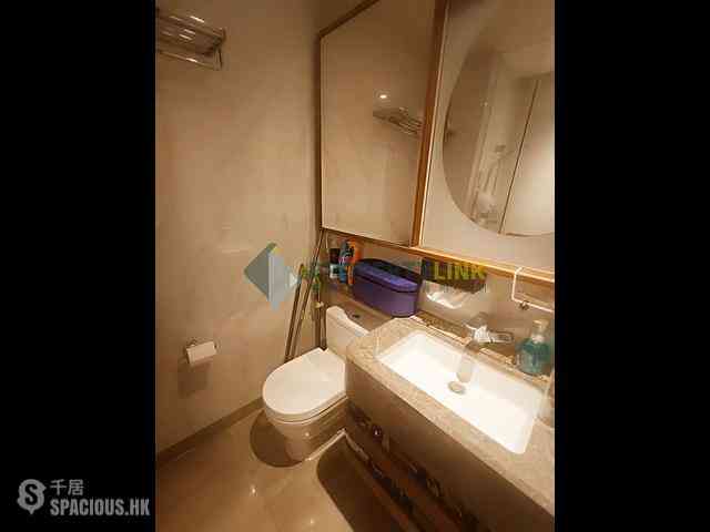 Shek Tong Tsui - Novum West 10