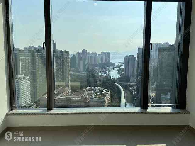 Wong Chuk Hang - The Southside Phase 3C Blue Coast II 06