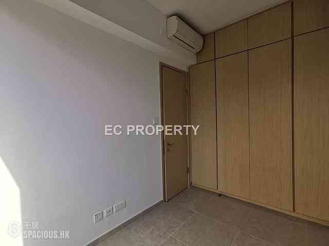 Sai Ying Pun - No.8 Hing Hon Road (Resiglow-Bonham) 08