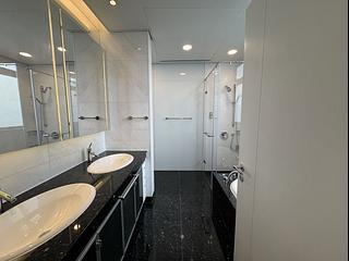 The Peak - Interocean Court 13