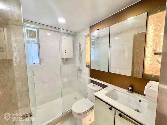 Happy Valley - Shan Kwong Towers Block 2 06