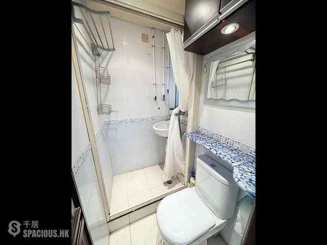 Sai Ying Pun - Fung Sing Mansion 06