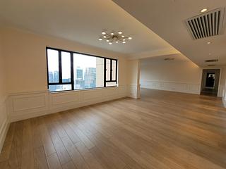 Mid Levels Central - Chung Tak Mansion 02
