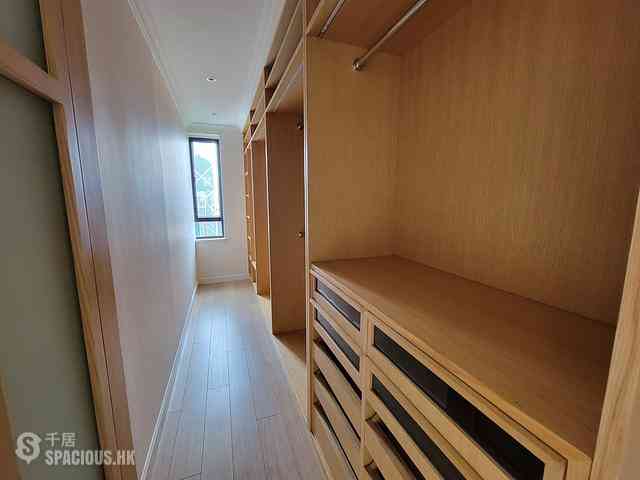 Mid Levels Central - Chung Tak Mansion 05