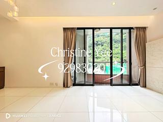 Happy Valley - Celeste Court 03