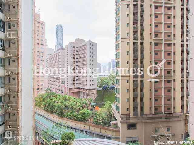 Wan Chai - The Zenith 02