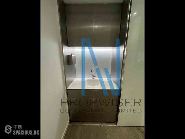 金钟 - Lippo Centre - Tower 2 09