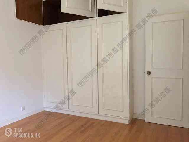 Mid Levels Central - Pearl Gardens 09