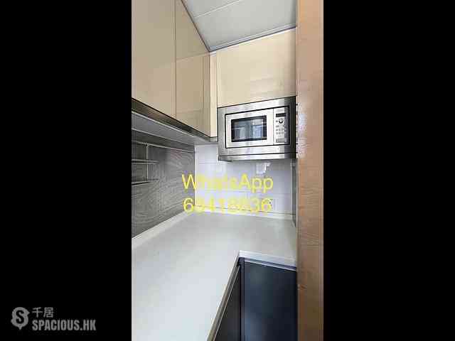 Sai Ying Pun - Island Crest 09