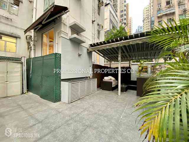 Sai Ying Pun - Kui Yan Court 02