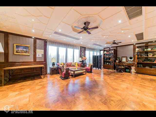 Wan Chai - The Avenue Phase 2 Block 3 06