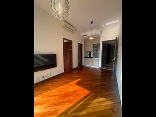 Wan Chai - The Avenue Phase 2 Block 3 11