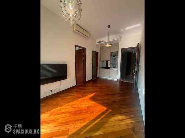 Wan Chai - The Avenue Phase 2 Block 3 11