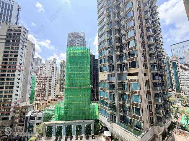 Wan Chai - The Avenue 09