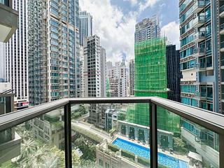 Wan Chai - The Avenue 03