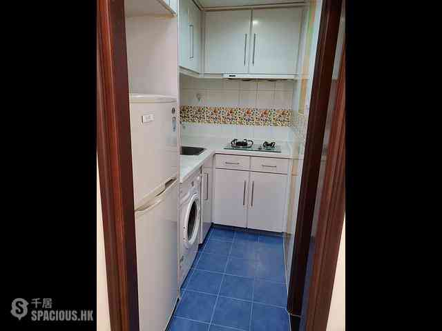 Wan Chai - Tonnochy Towers Block A 05