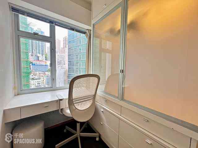 Sheung Wan - Carbo Mansion 01