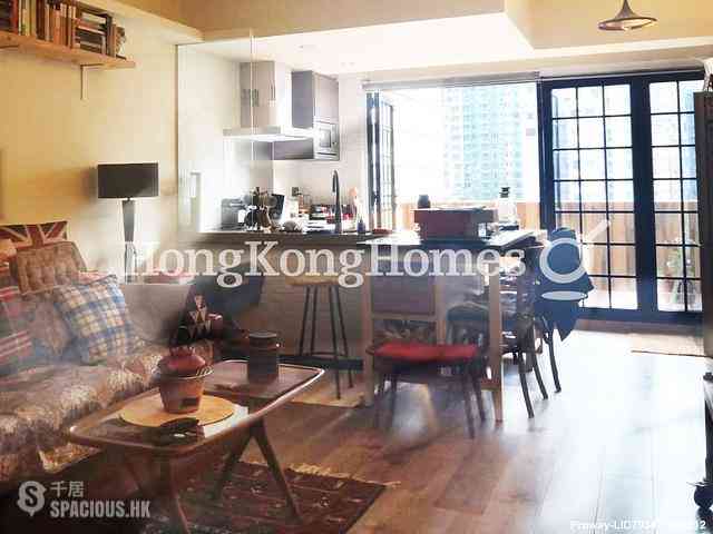 Wan Chai - Hip Sang Building 03