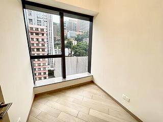 Shek Tong Tsui - Novum West 12