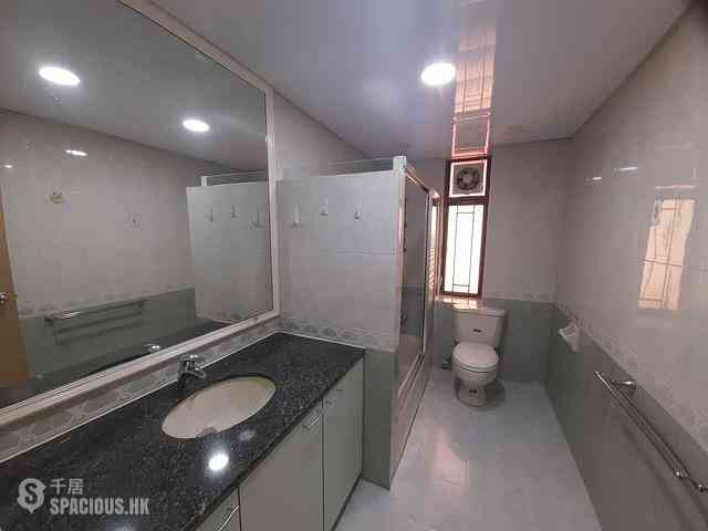 Mid Levels Central - Right Mansion 04