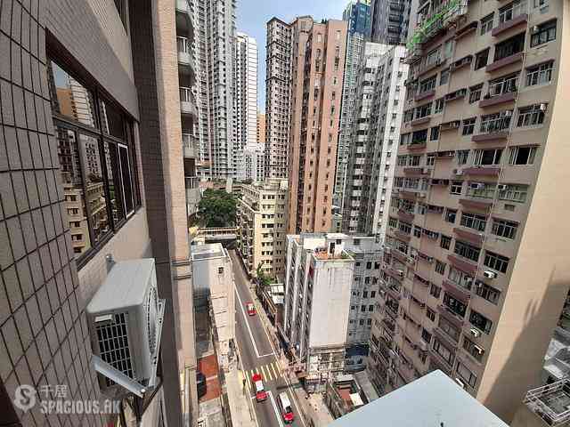 Mid Levels Central - Right Mansion 14