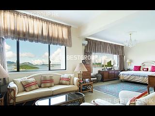 Chung Hom Kok - Coral Villas 05