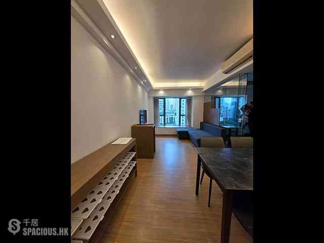 Tai Kok Tsui - Park Avenue Phase 1 Block 8 01