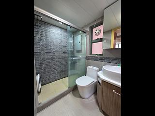 Tai Kok Tsui - Park Avenue Phase 1 Block 8 05
