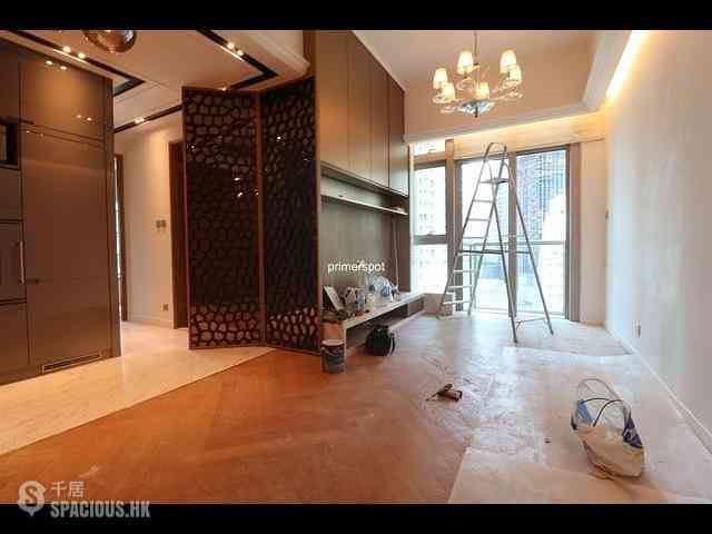Wan Chai - The Avenue Phase 2 01