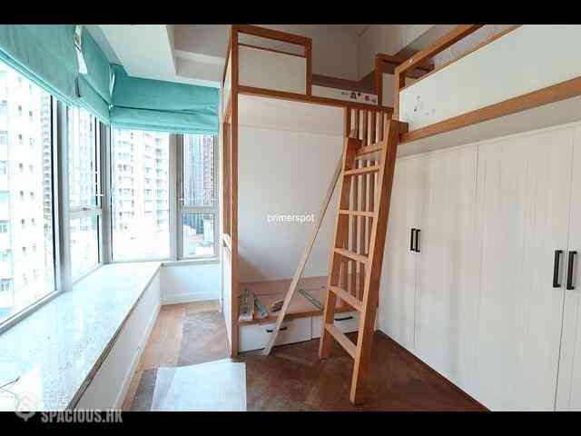 Wan Chai - The Avenue Phase 2 03