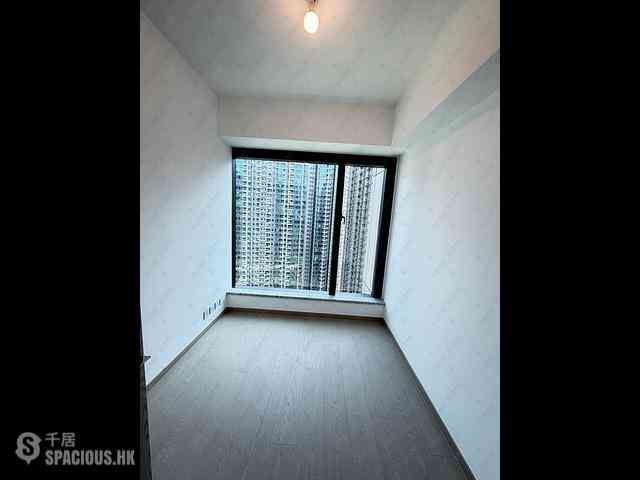 Wong Chuk Hang - The Southside Phase 3B Blue Coast 07