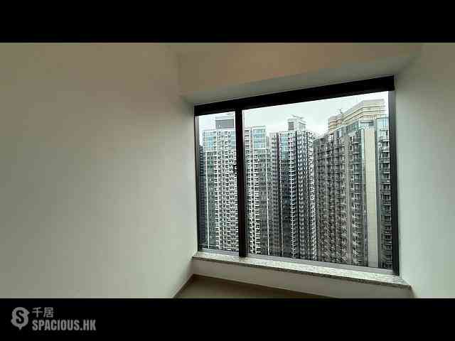 Wong Chuk Hang - The Southside Phase 3B Blue Coast 09