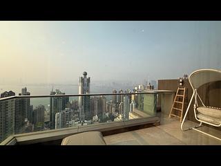 Sai Ying Pun - The Summa Block 1 04