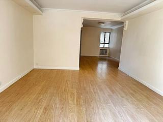 Braemar Hill - Wilshire Towers Block B 04