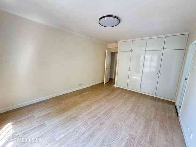 Braemar Hill - Wilshire Towers Block B 10