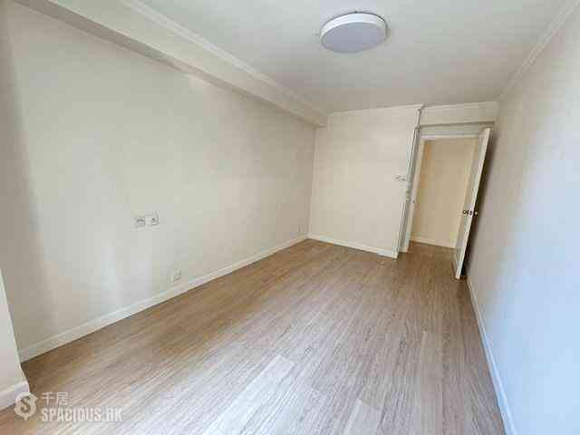 Braemar Hill - Wilshire Towers Block B 14