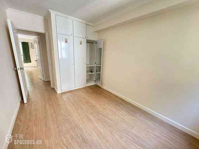 Braemar Hill - Wilshire Towers Block B 17