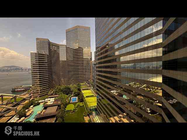 Wan Chai - Convention Plaza Apartments 02