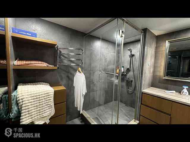 Wan Chai - Convention Plaza Apartments 13