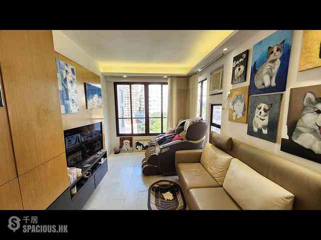 Sai Ying Pun - Smiling Court 01