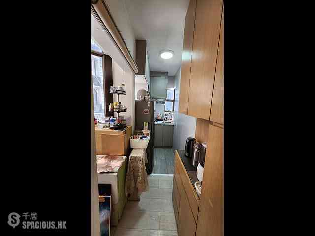 Sai Ying Pun - Smiling Court 09