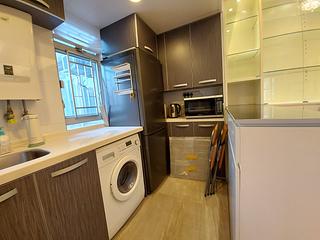 Sai Ying Pun - Golden Phoenix Court 04