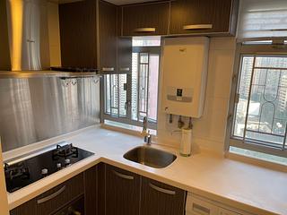 Sai Ying Pun - Golden Phoenix Court 08