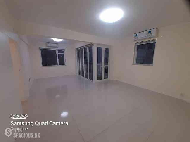 Mid Levels West - Wah Sen Court 02