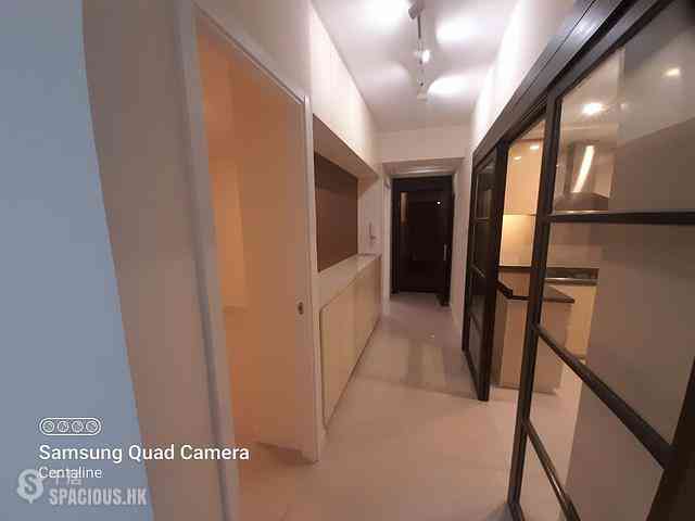 Mid Levels West - Wah Sen Court 03