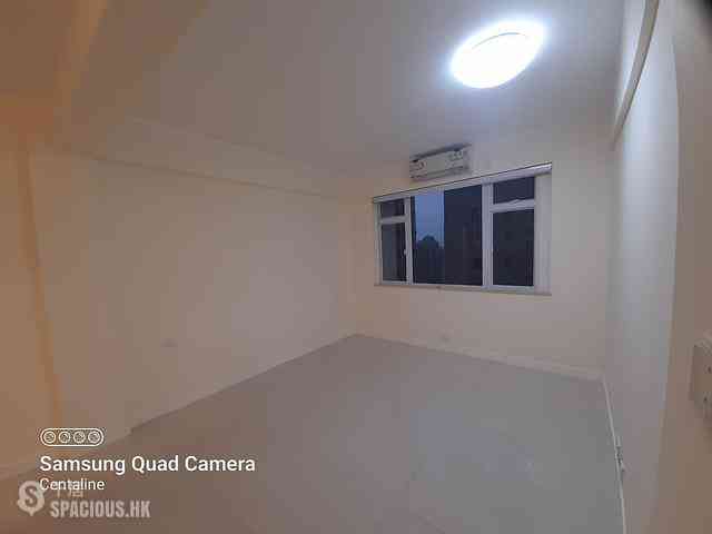 Mid Levels West - Wah Sen Court 12