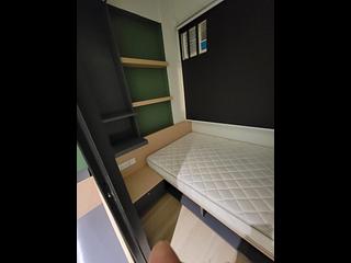Sheung Wan - 114, Des Voeux Road West 03
