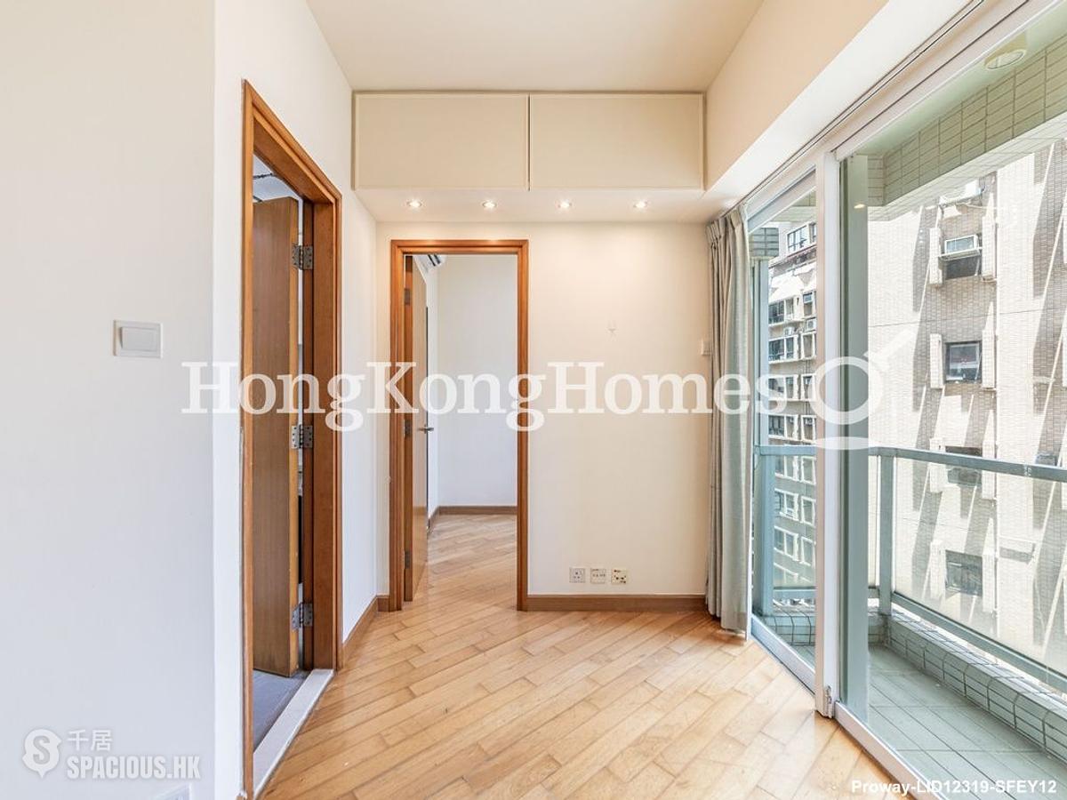 Sai Ying Pun - Reading Place 01